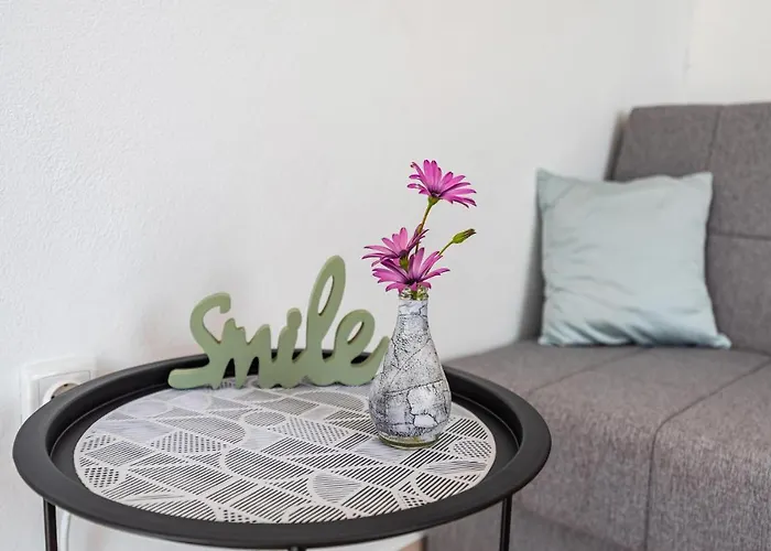 Appartement Beautiful In With Kitchen *